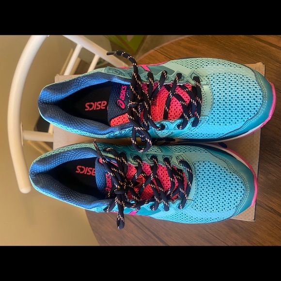 ASICS Women's GT-2000 4 Running Shoe, Turquoise/Hot Pink/Navy, 6.5 M - Picture 6 of 6